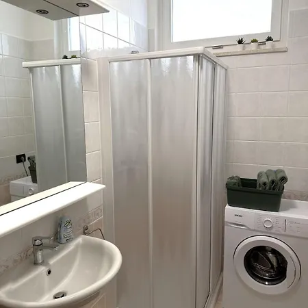 Near Expo And Center Apartman