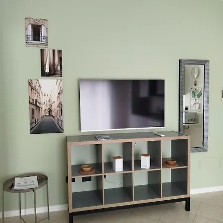 Near Expo And Center *