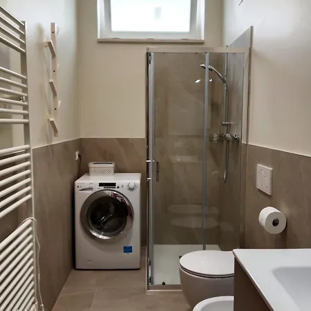 Near Expo And Center