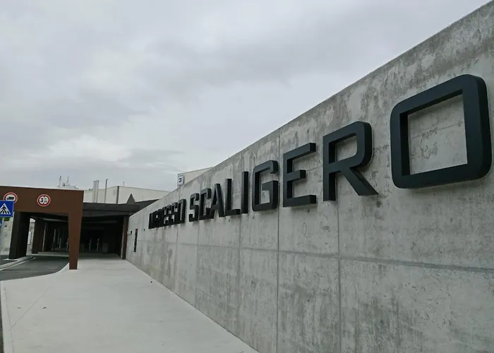 Near Expo And Center 베로나