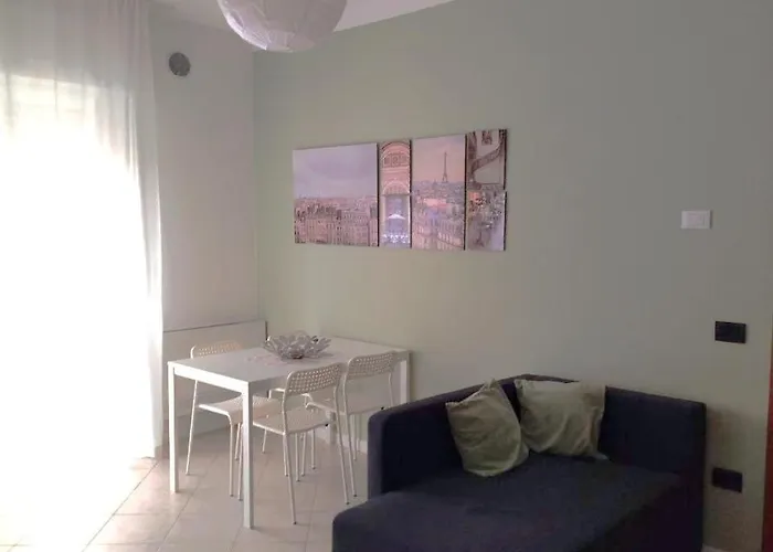 Near Expo And Center *