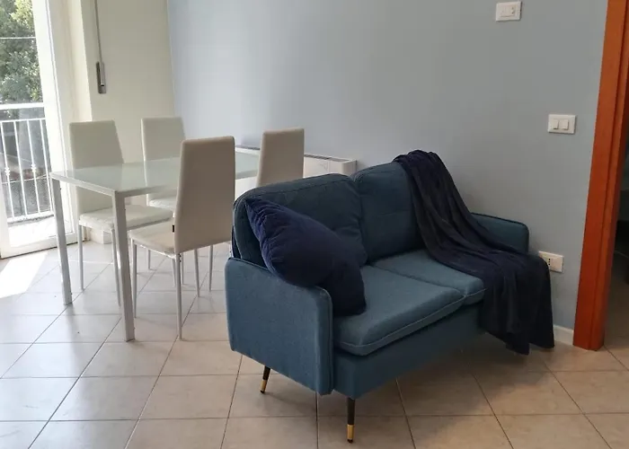 Near Expo And Center 아파트 *